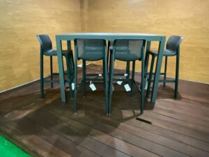 7pce Net Bar Slat Table $1399